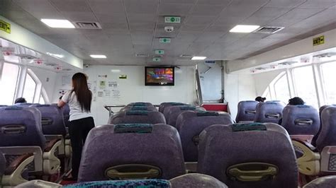 business class flights to cebu.